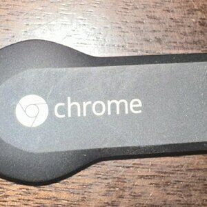 Google Chrome Chromecast Model H2G2-42 HDMI Media Streamer